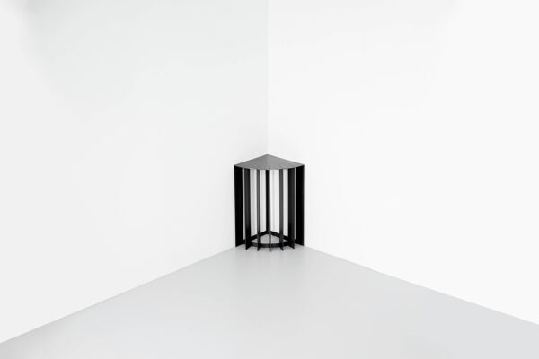 Console '' Blue Moon '' par Franck Robichez pour Dritsh, Paris 1990s.