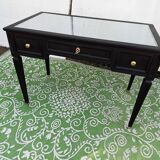 Black desk