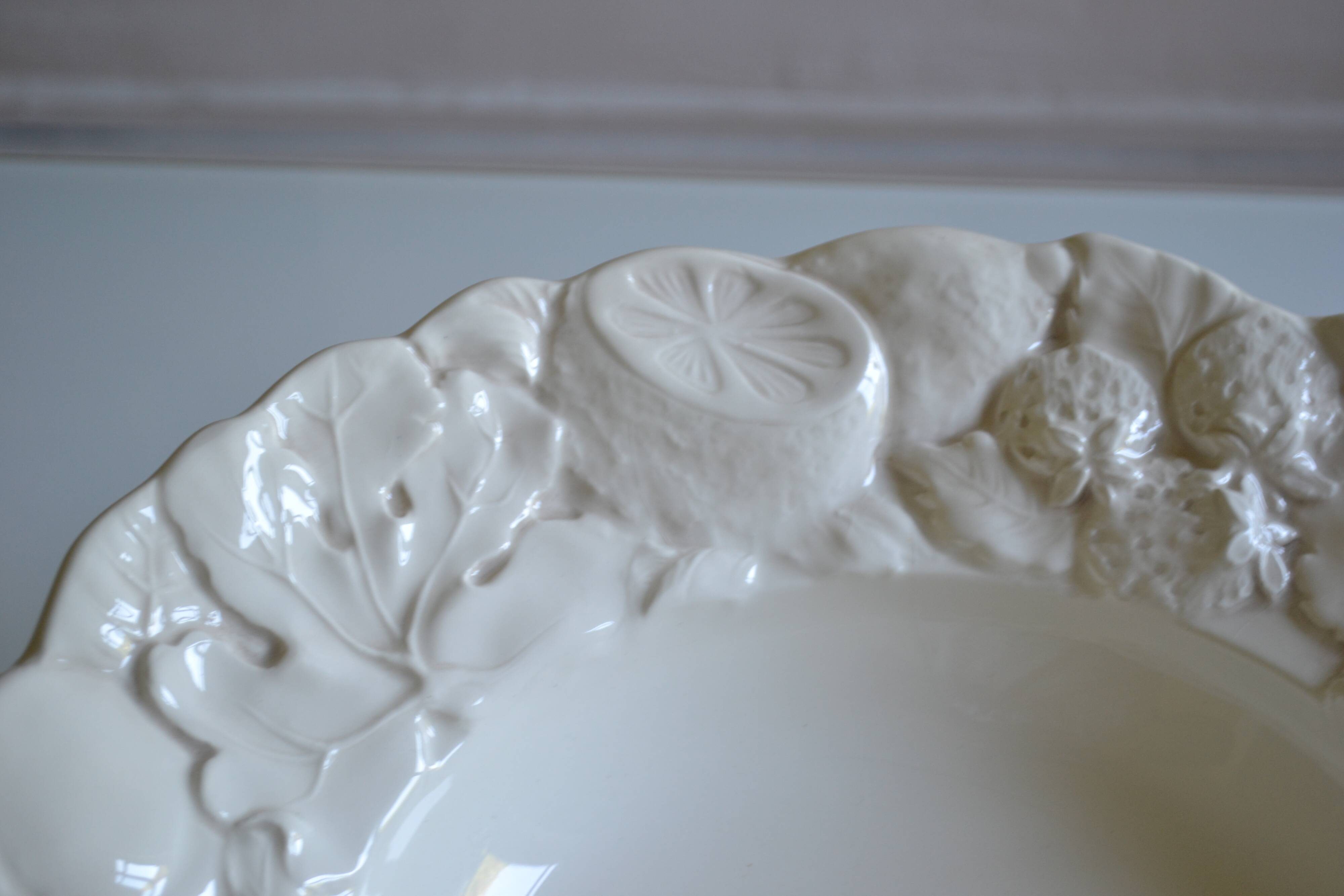 Geneviève Lethu "Mado" large earthenware slip bowl D: 38 cm