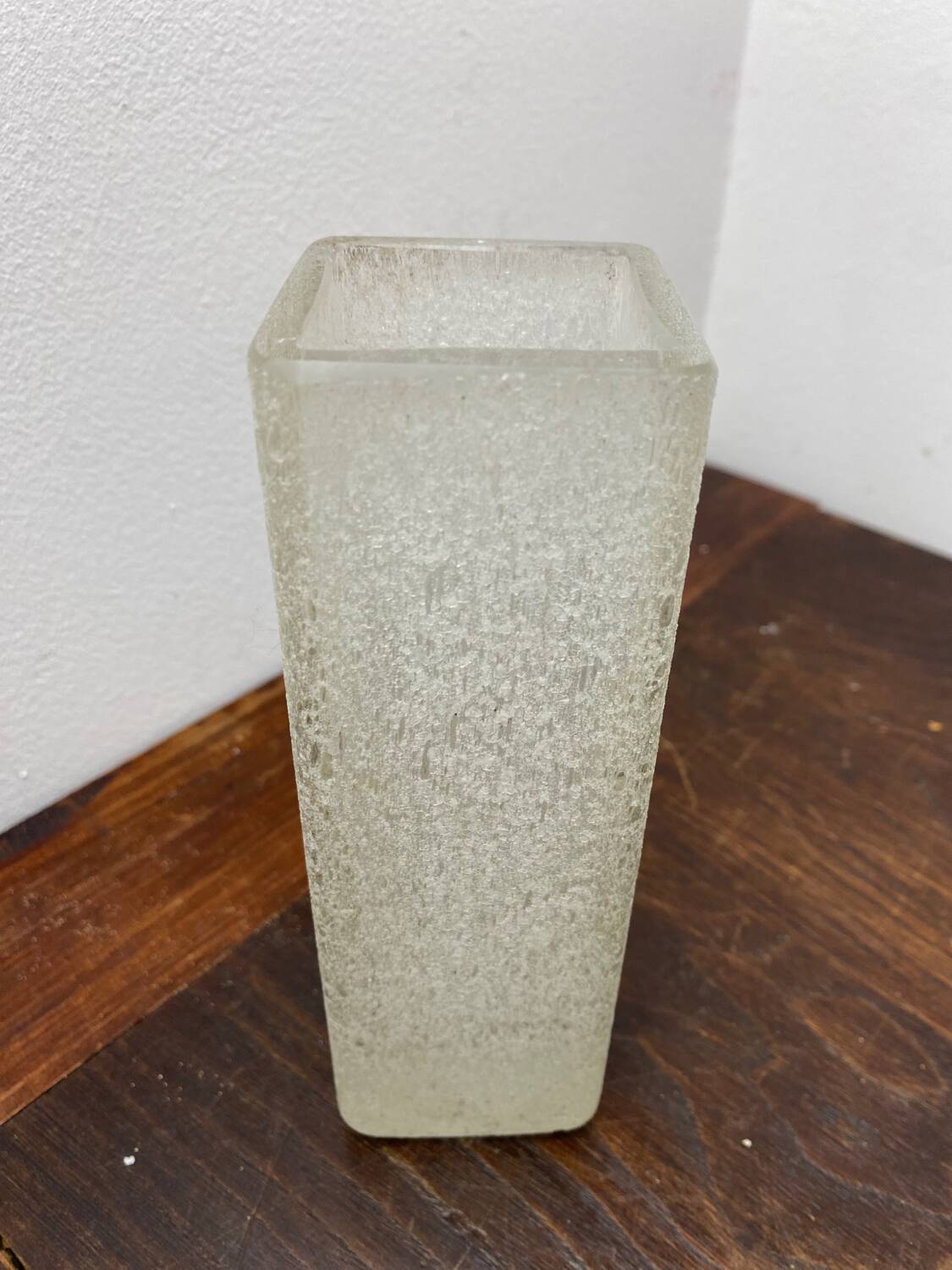 Translucent granite glass vase