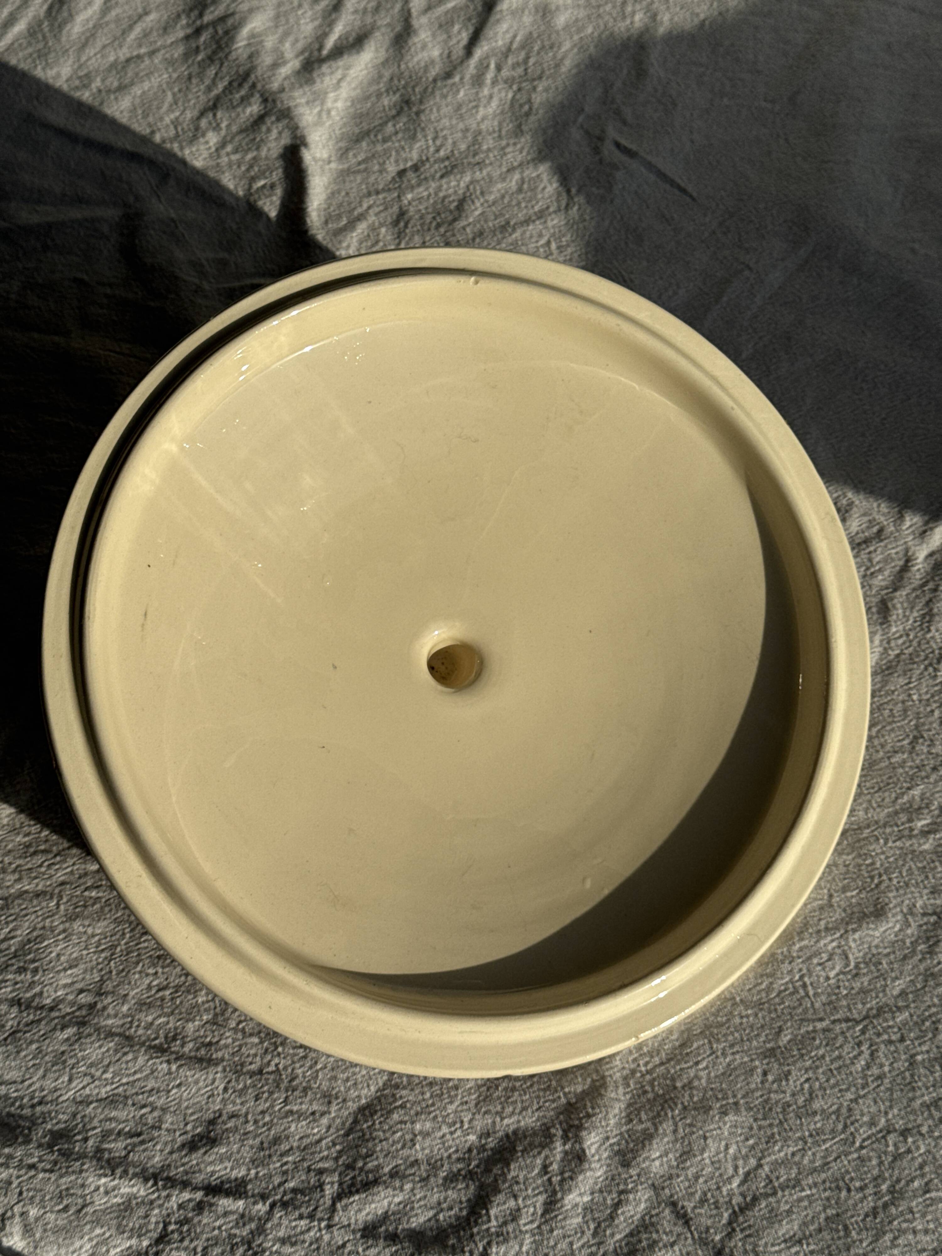 Antique Sarreguemines soup tureen with lid, rose pattern, D33 H28.