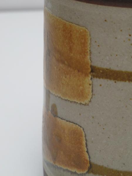 Ceramics modernist motif