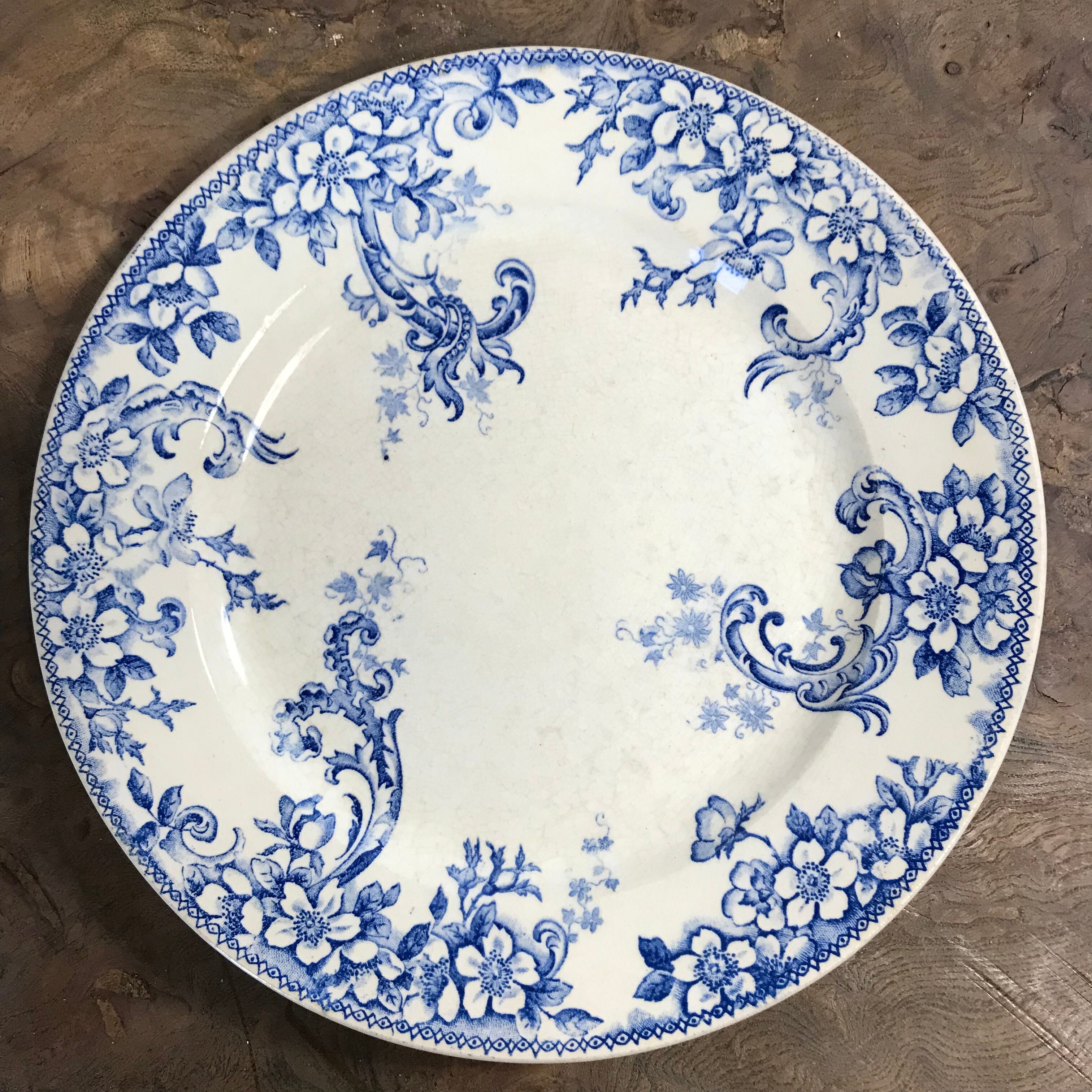 6 flat plates iron earth XIXth Choisy the king