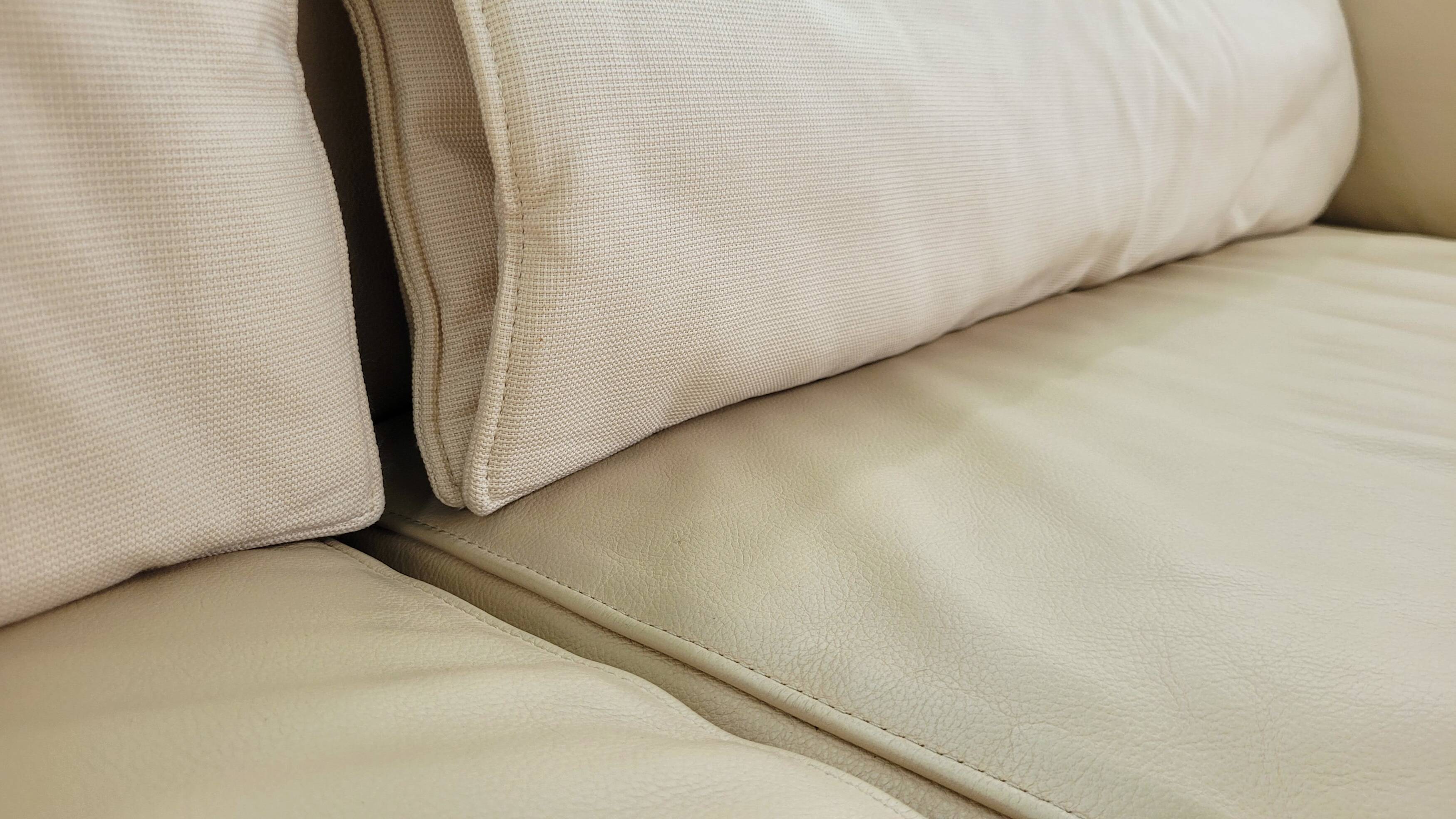 'Met' 250 Sofa by Piero Lissoni for Cassina (1996) – Italy