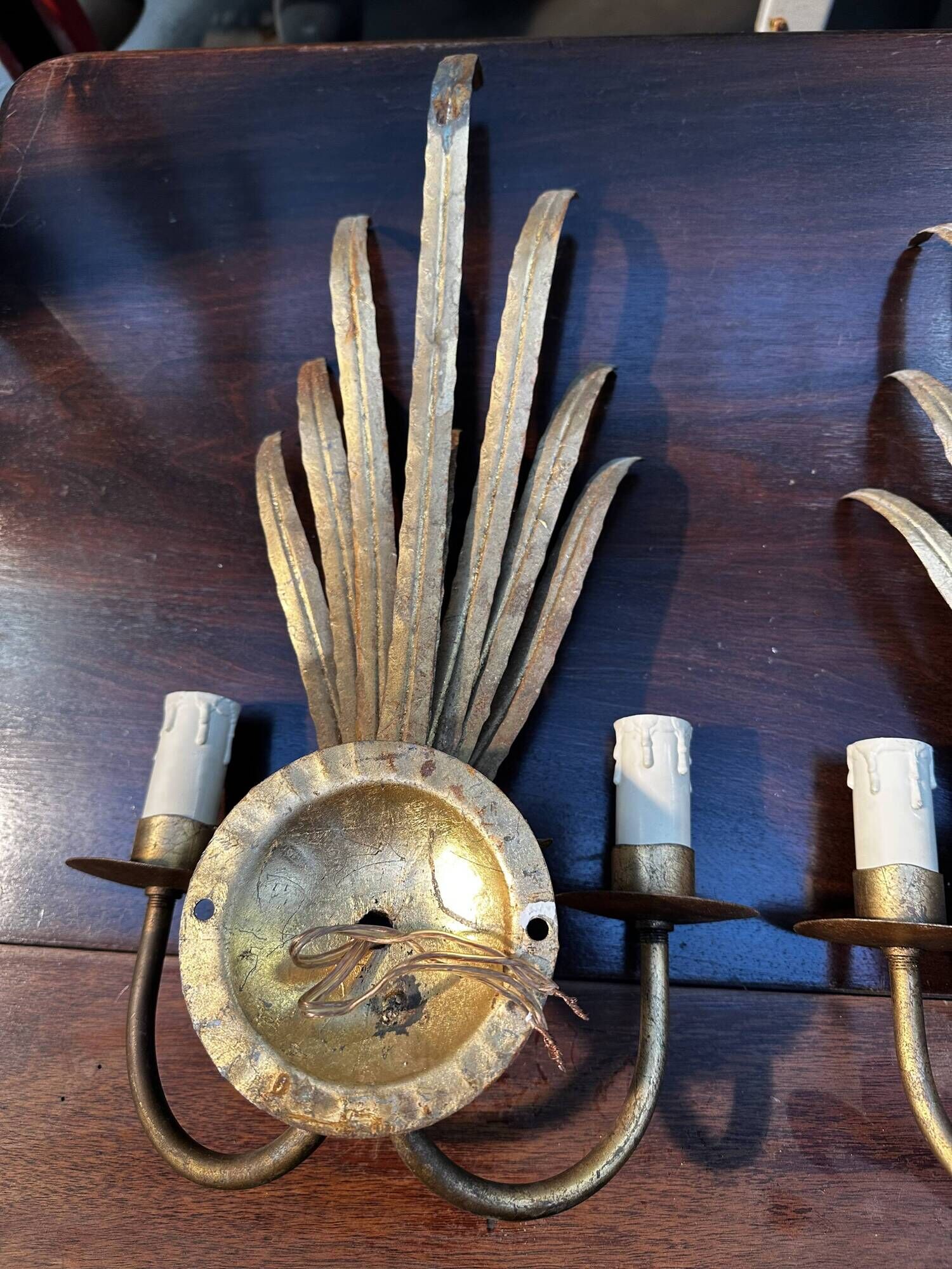 Pair of gold metal foliage spray sconces in the Bagues style - Vintage 70's