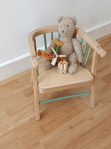 Baumann chair