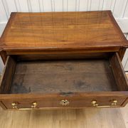 Small chest of drawers in Louis XVI style