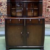 1930s English Art Deco oak buffet