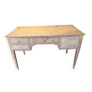 Bureau ancien