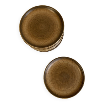 10 dessert plates, Longchamp, 1970, brown