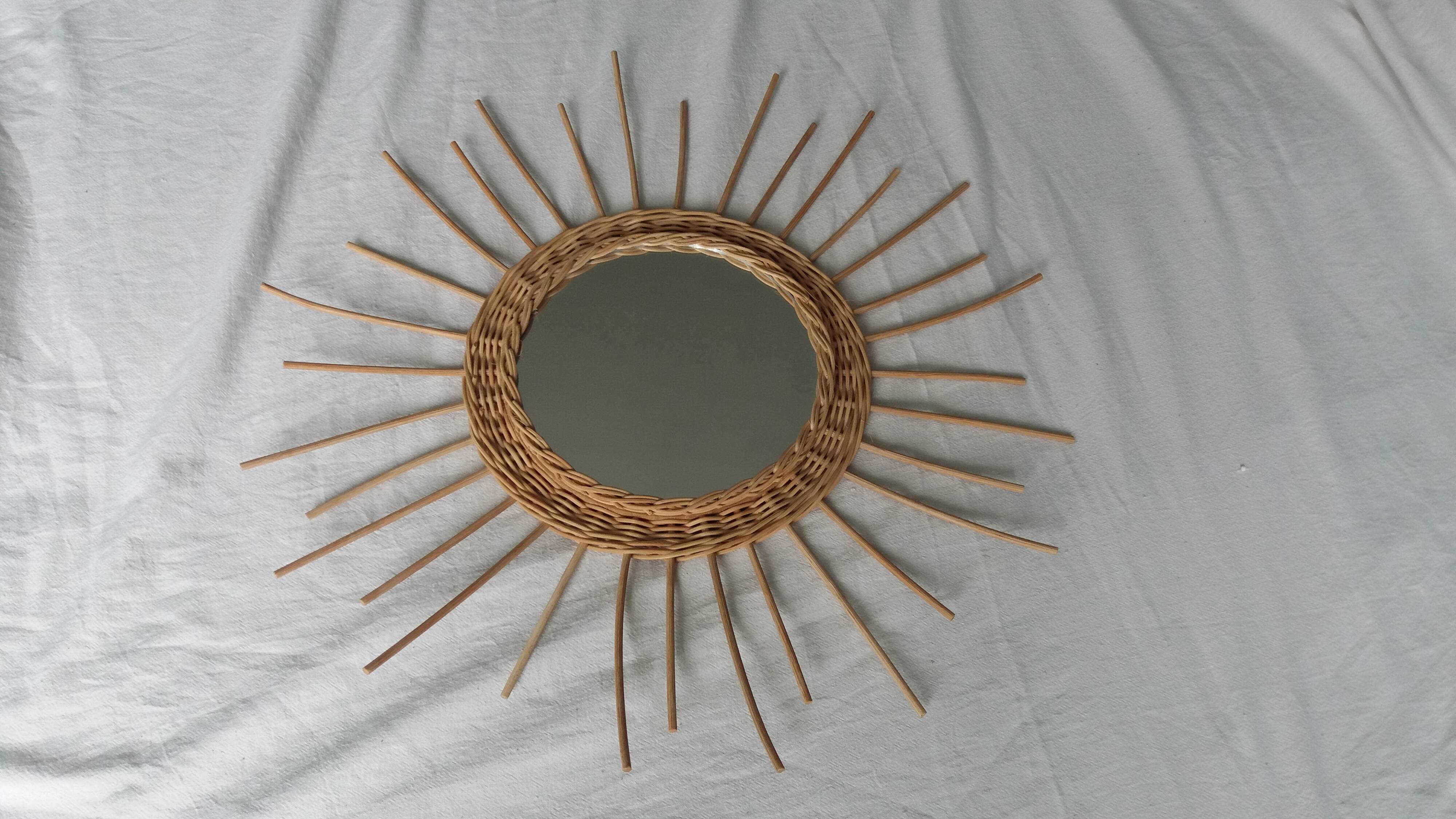 Miroir soleil rond en rotin osier
