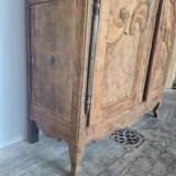 Armoire d'époque Louis XV 18éme en chêne et noyer massif Aérogommer