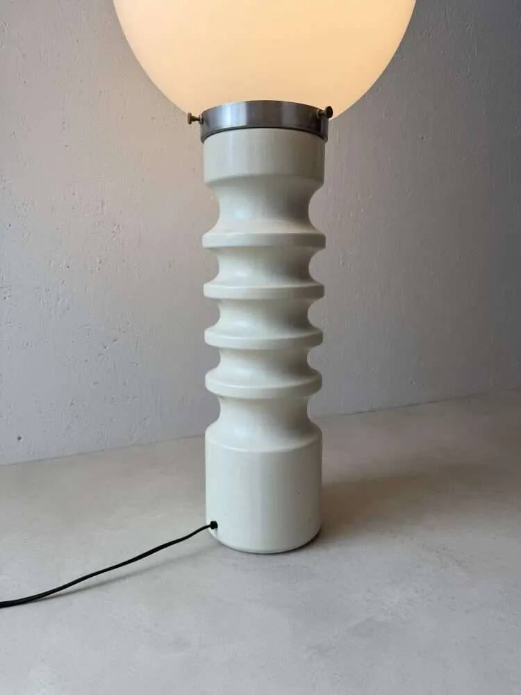 Impressive space age table lamp from the 70s – Steuler Cari Zalloni