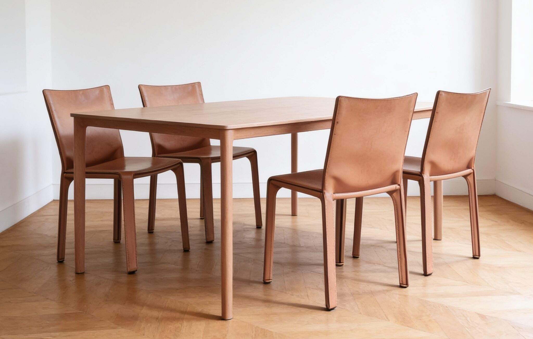 Suite de 4 chaises CAB412 Mario Bellini