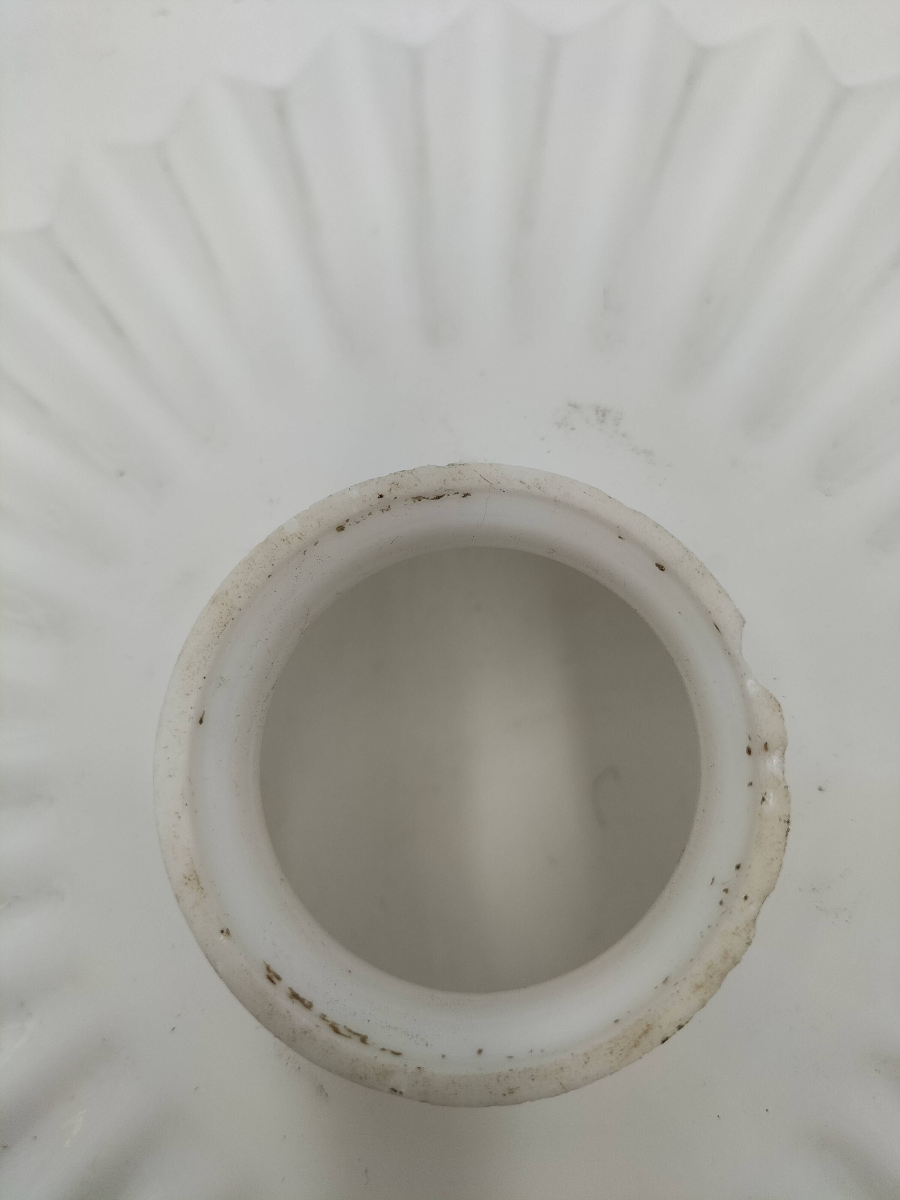 Opaline suspension with ceiling light