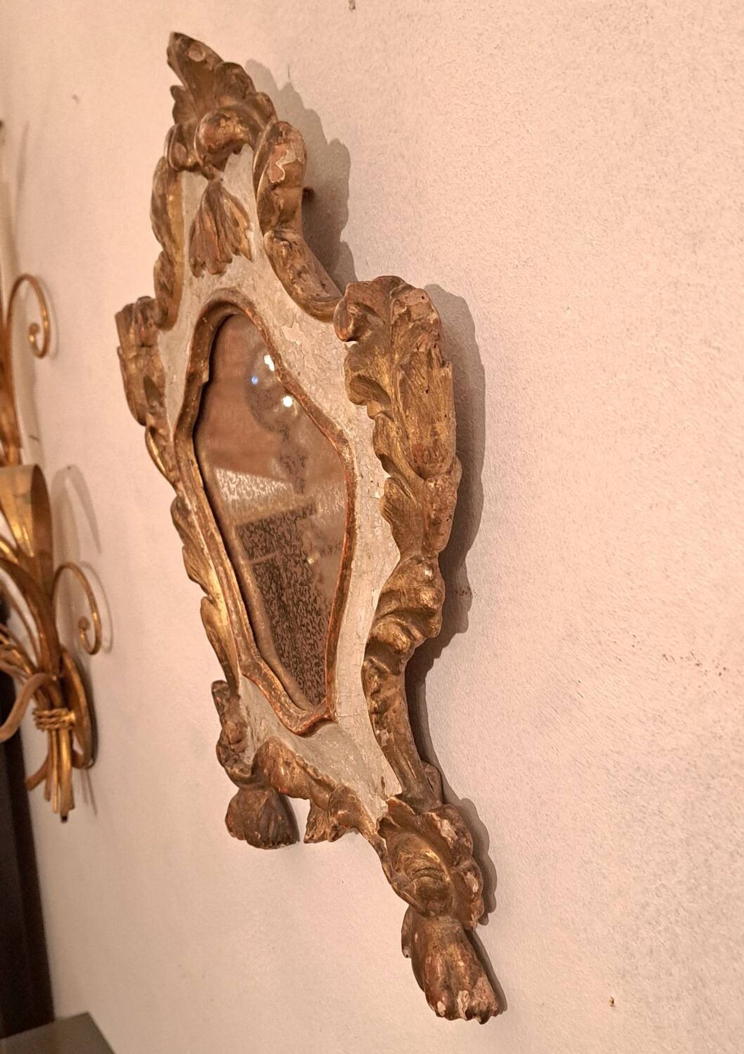 Miroir XVIIIème italien en bois doré et peint