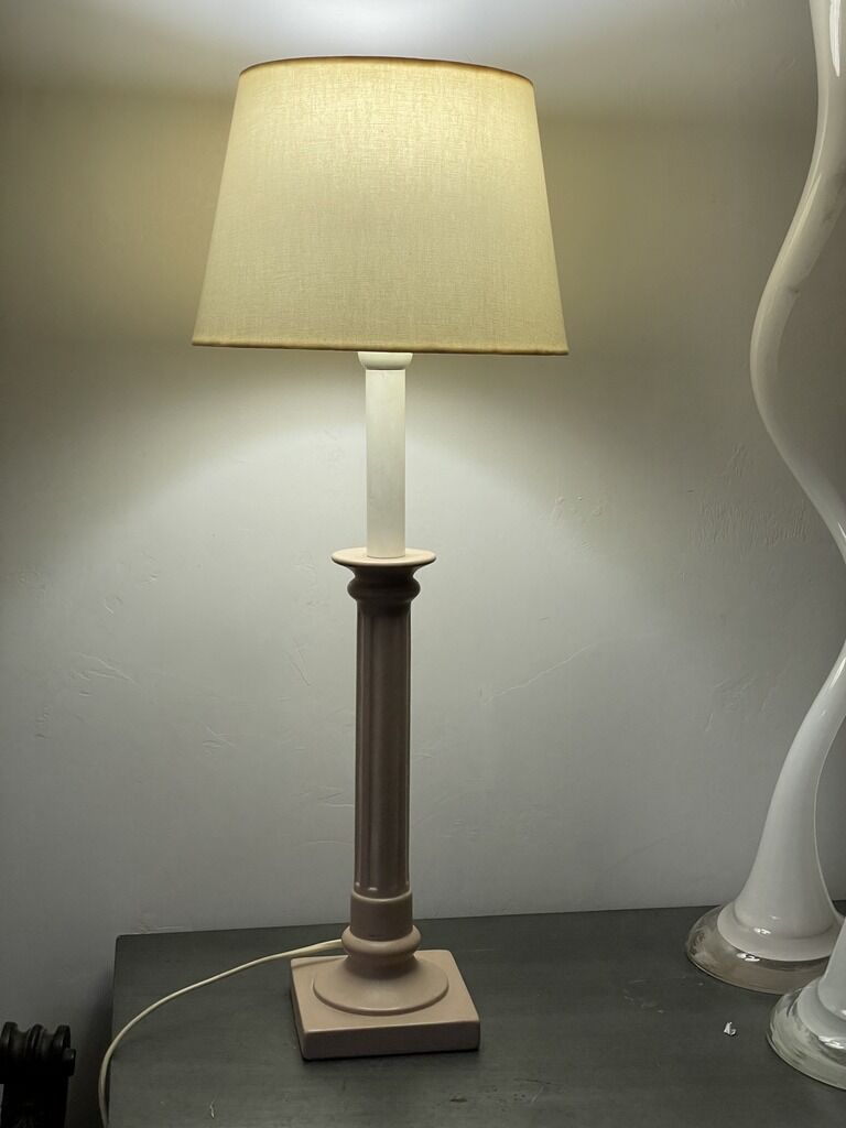 Classic pink lamp
