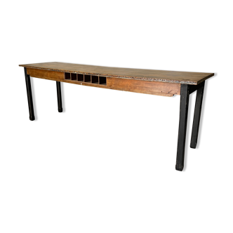 Ancienne table d’atelier
