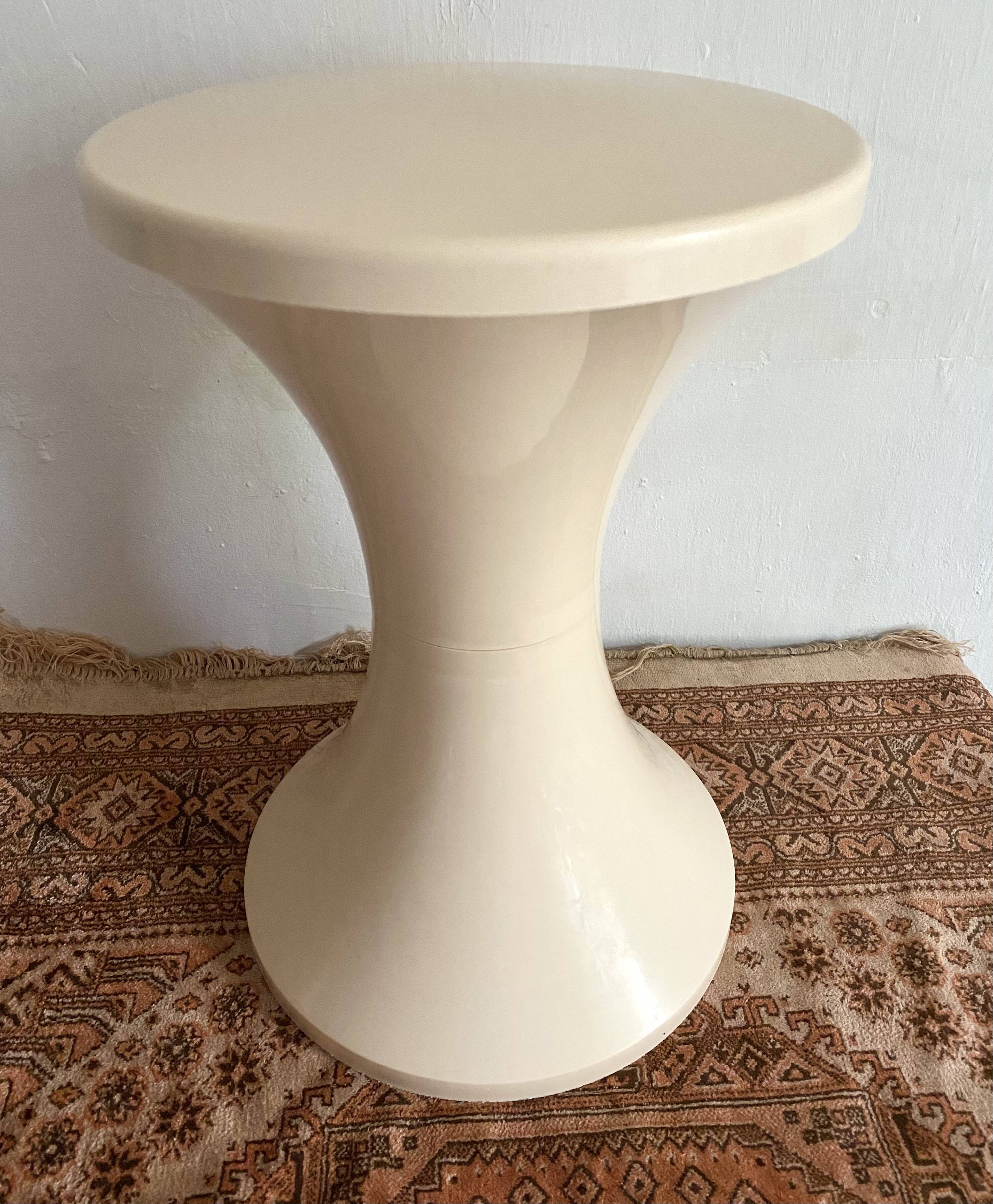 Vintage tam tam Stamp stool