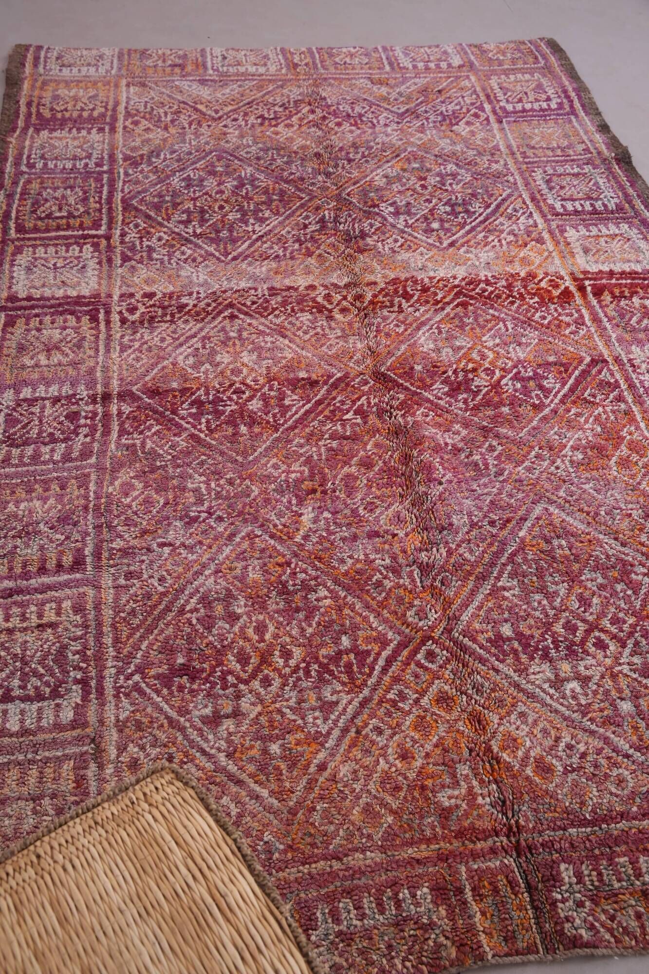 Purple Vintage Moroccan Rug 187 x 296 cm, Berber Handmade Wool Rug Bohemian