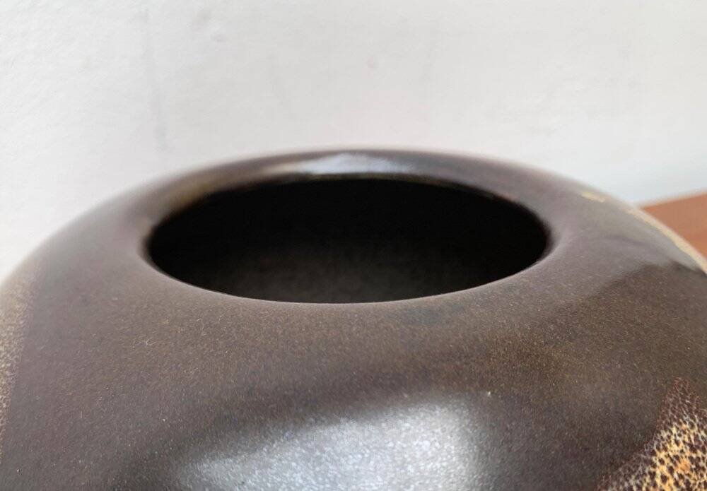 Mid-century German studio pottery vase by Till Sudeck, 1960s.