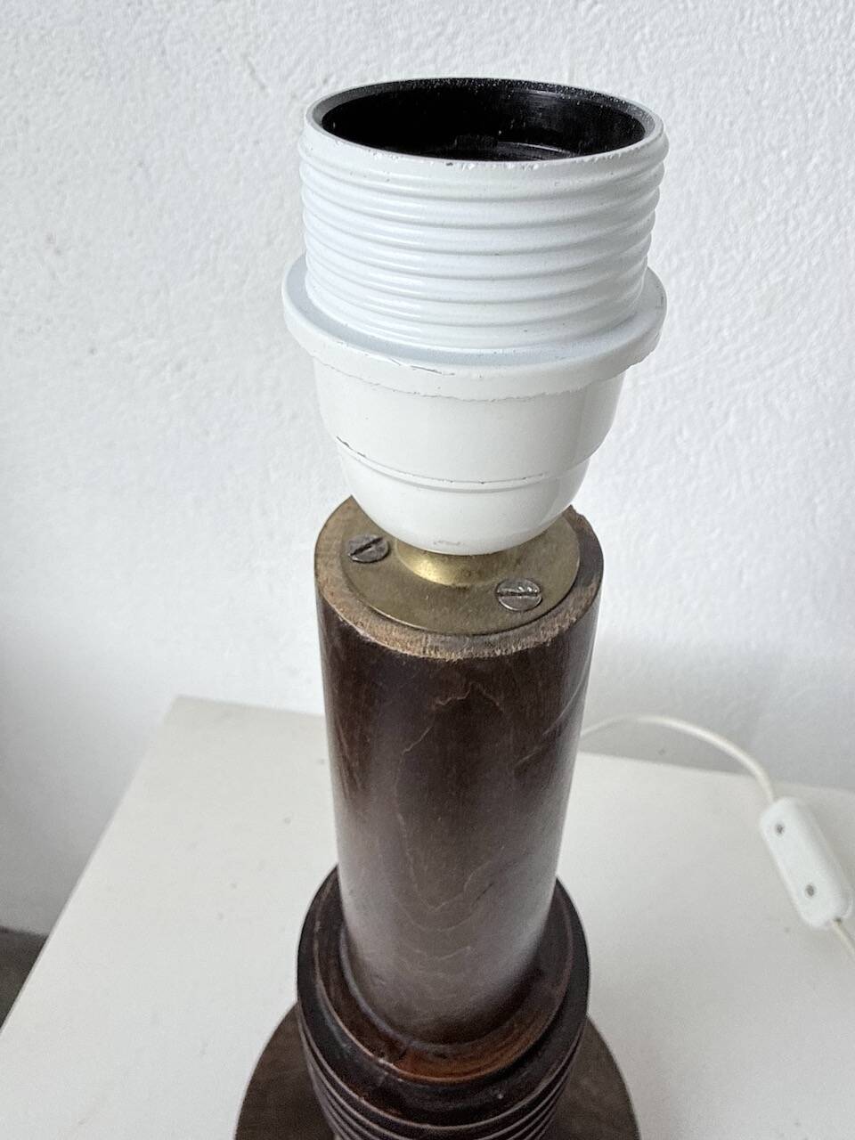 1940s Art Deco oak desk lamp