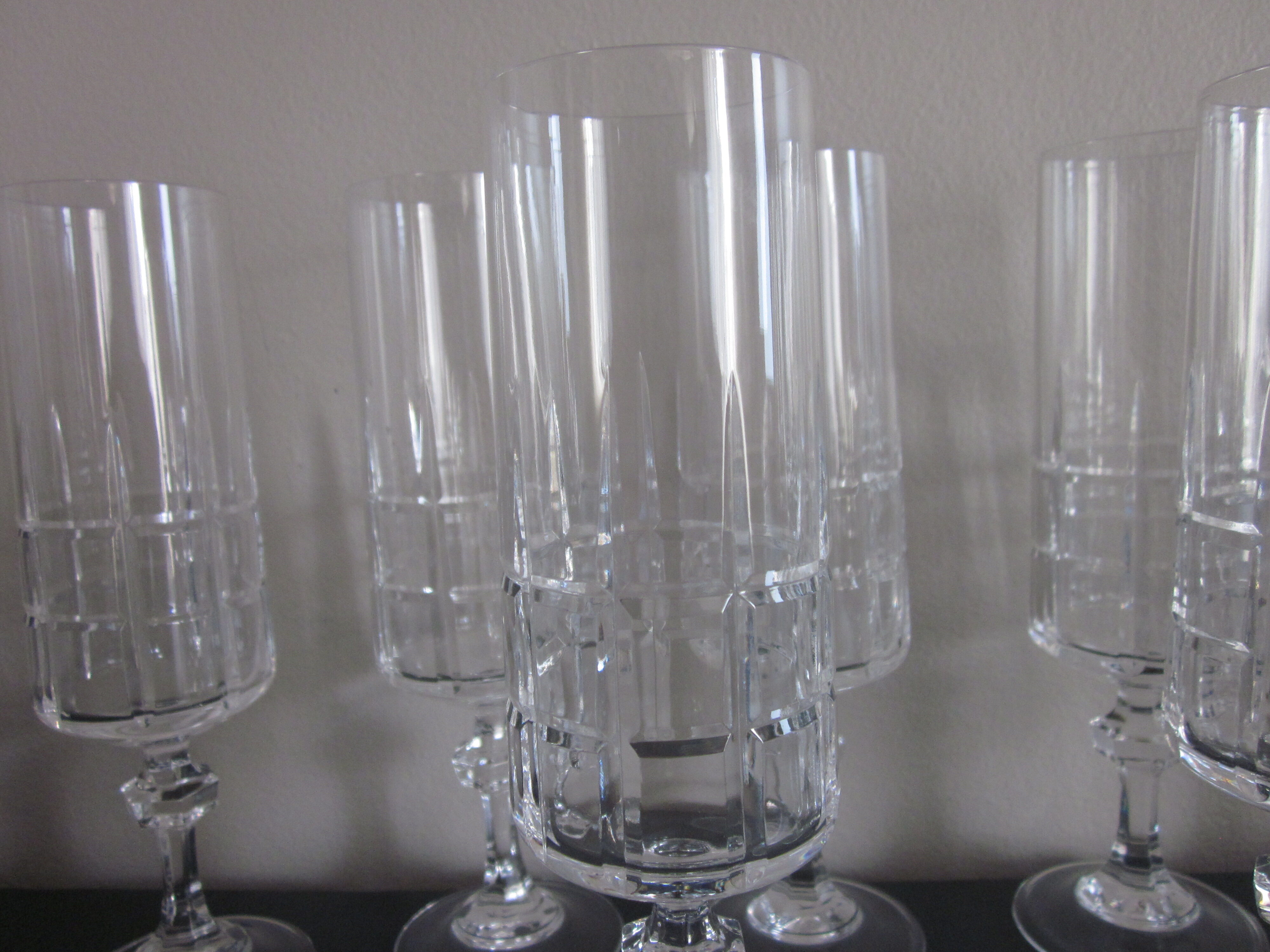 12 crystal champagne flutes