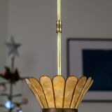 Suspension in mother-of-pearl of the 1950s