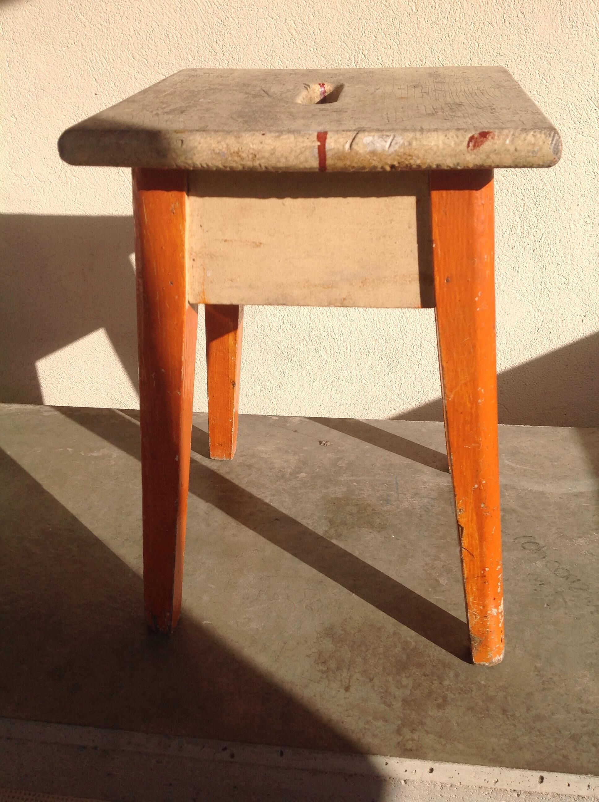 Tabouret d'atelier