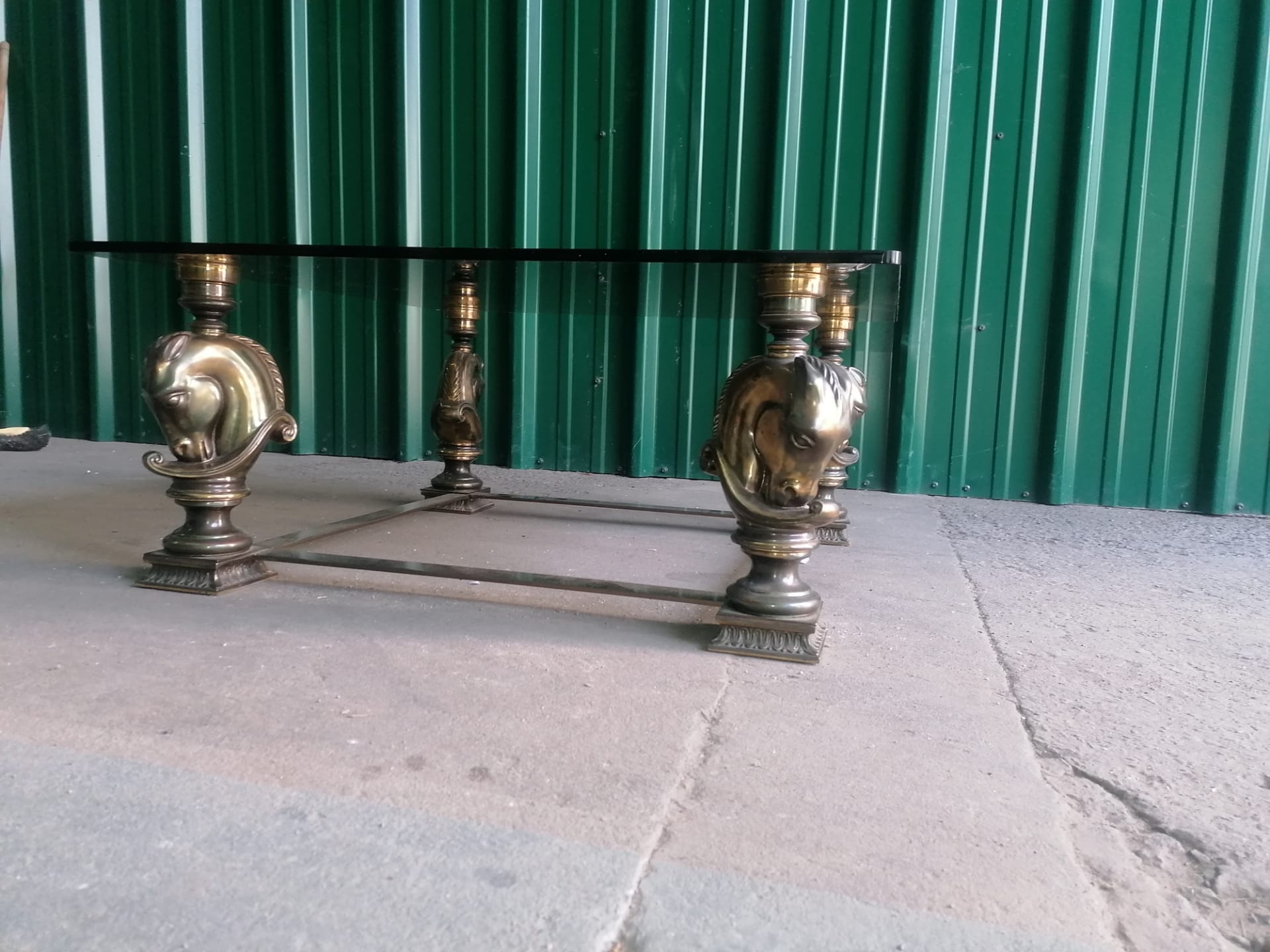 Horse head coffee table