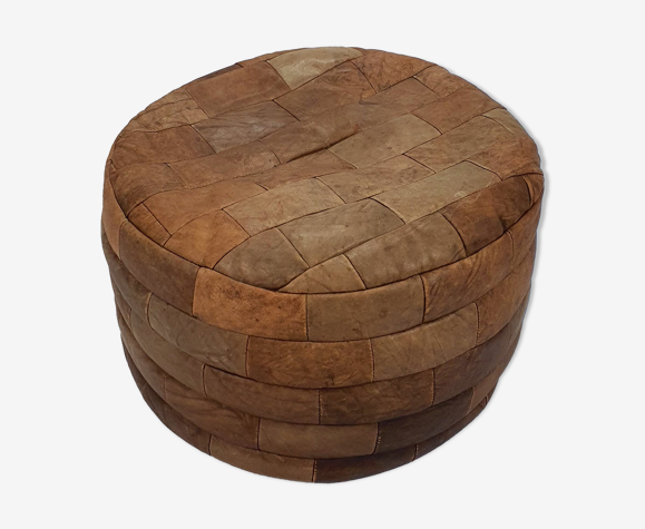 Vintage leather patchwork pouf, made from pieces of leather from the 1970s. It is a nice r