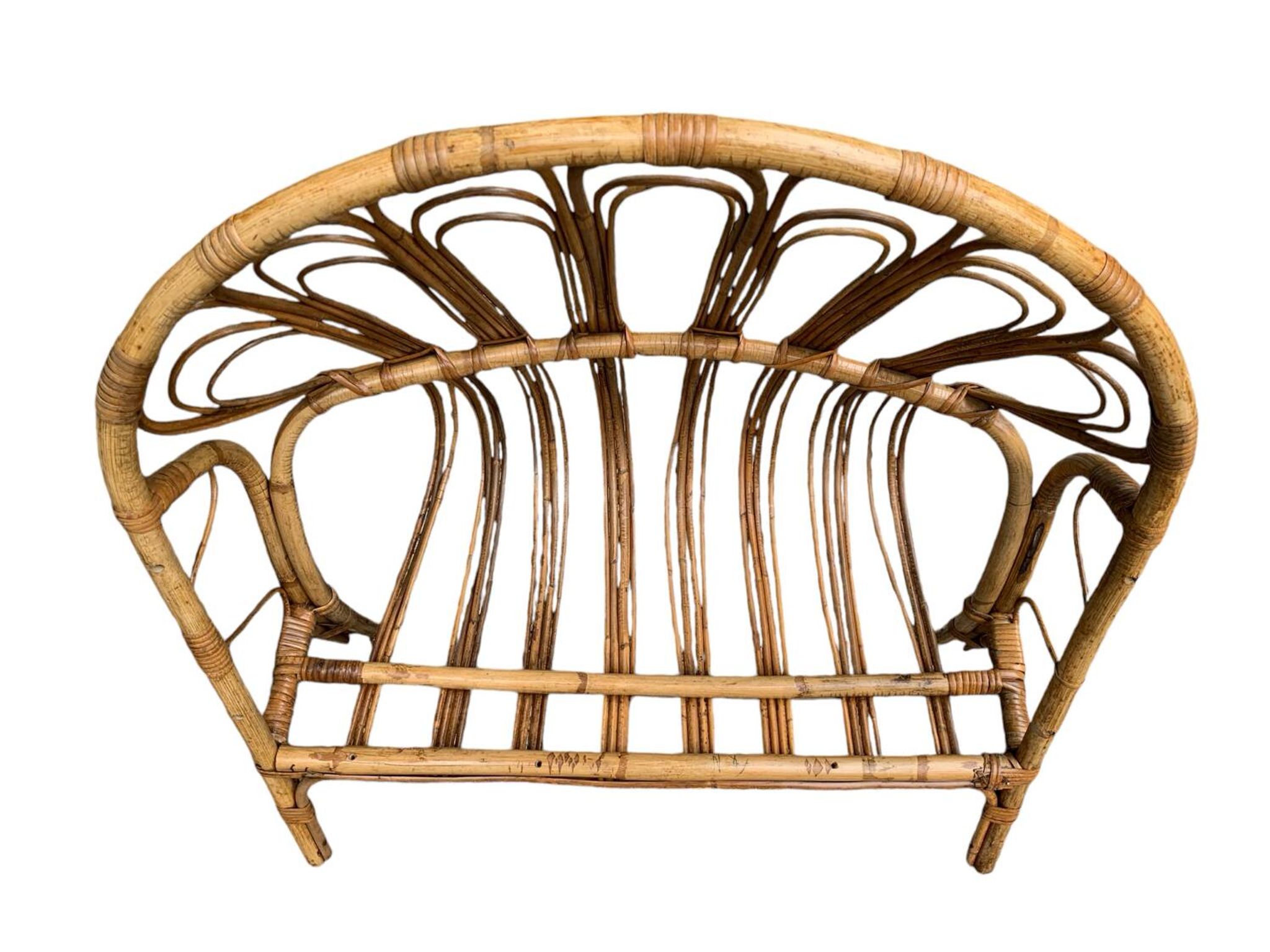 Lit corbeille en rotin pour enfant 1960
