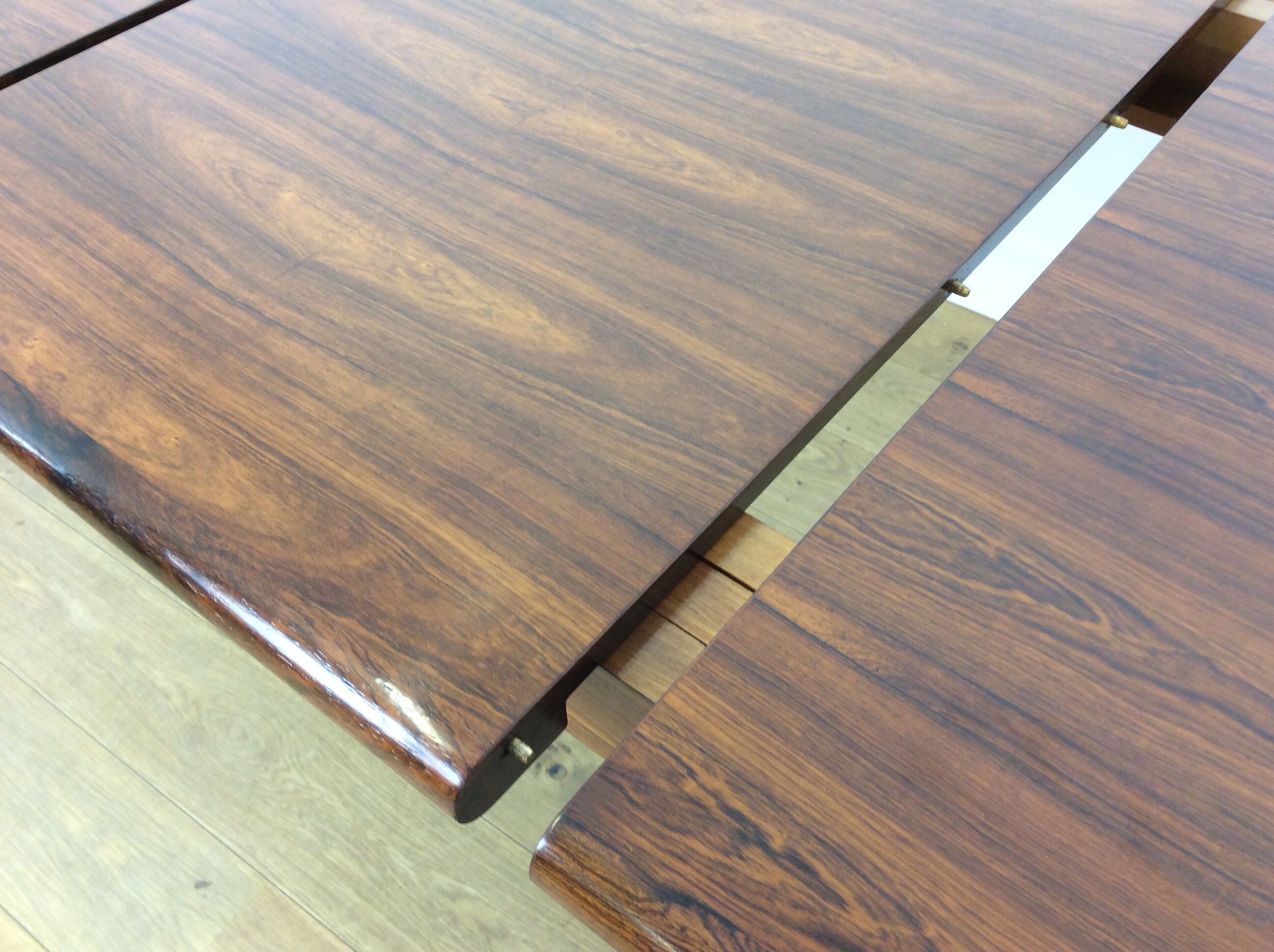 Mid century extendable dining table