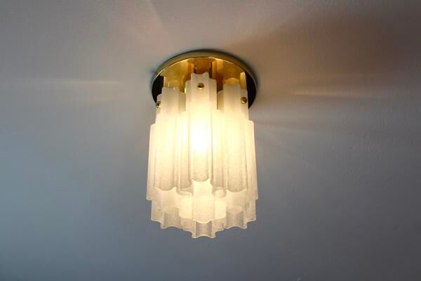 Plafonnier en laiton et verre dépoli Glashütte Limburg