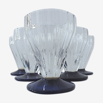 Suite of six art-deco glasses with port or crystal sherry by the house DAUM