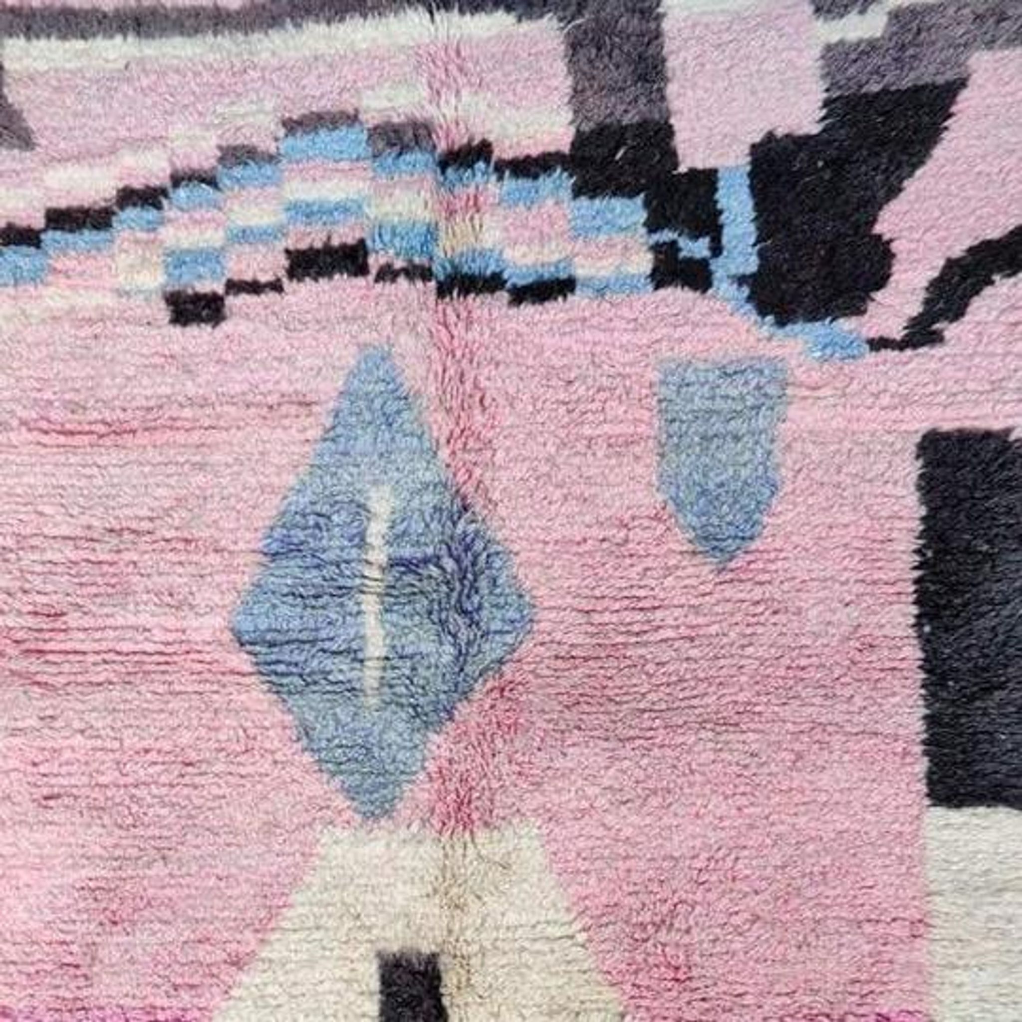 Tapis berbère vintage boujad rose 150 X 240 cm