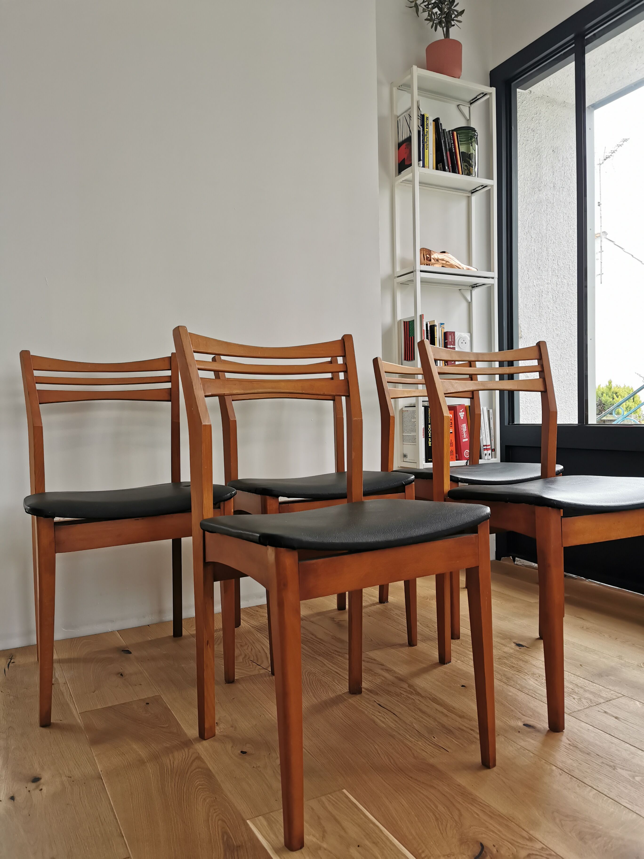Set 5 vintage Scandinavian chairs