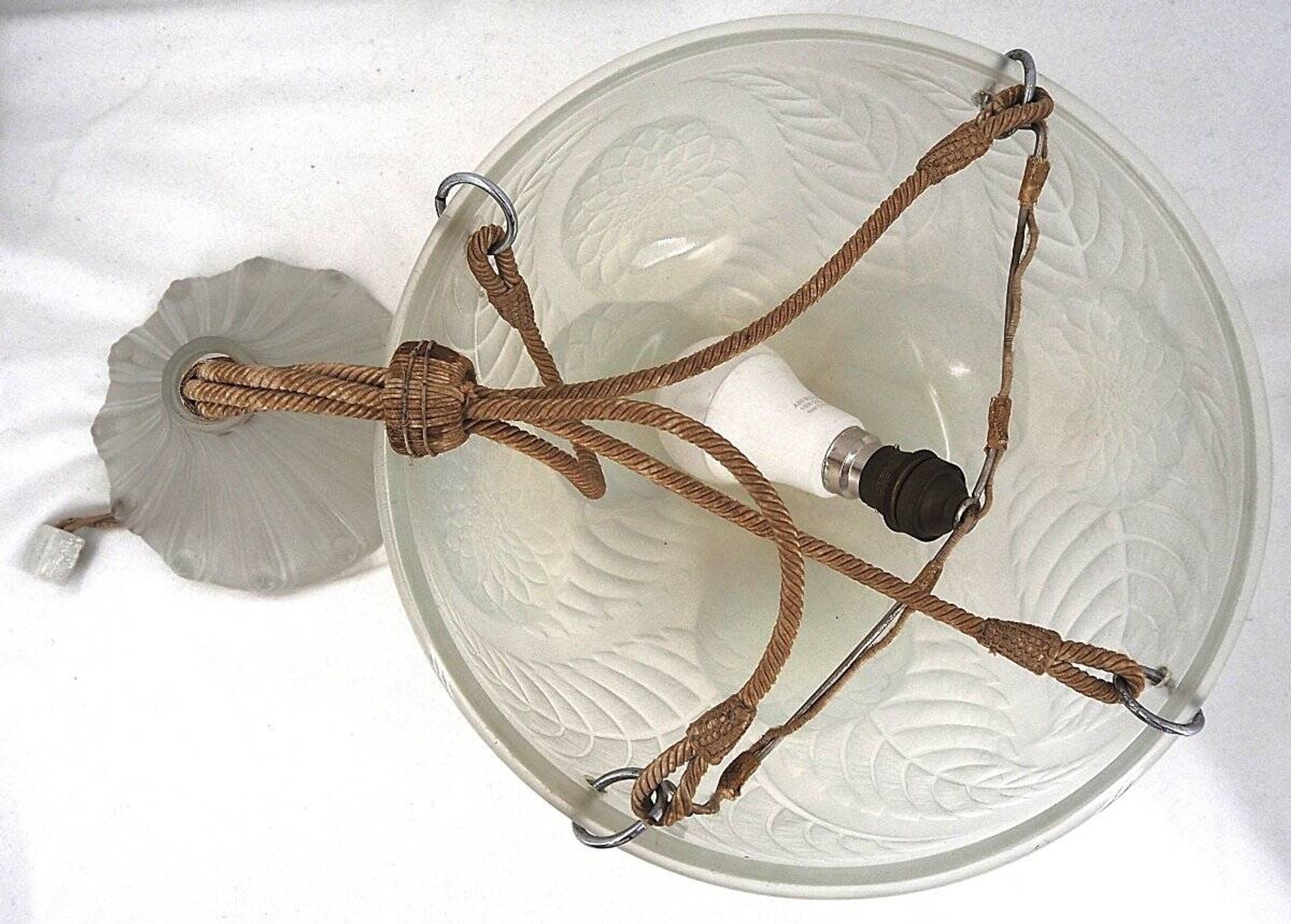 René Lalique, pendant light, opalescent chandelier, "Dahlias", signed, excellent condition.
