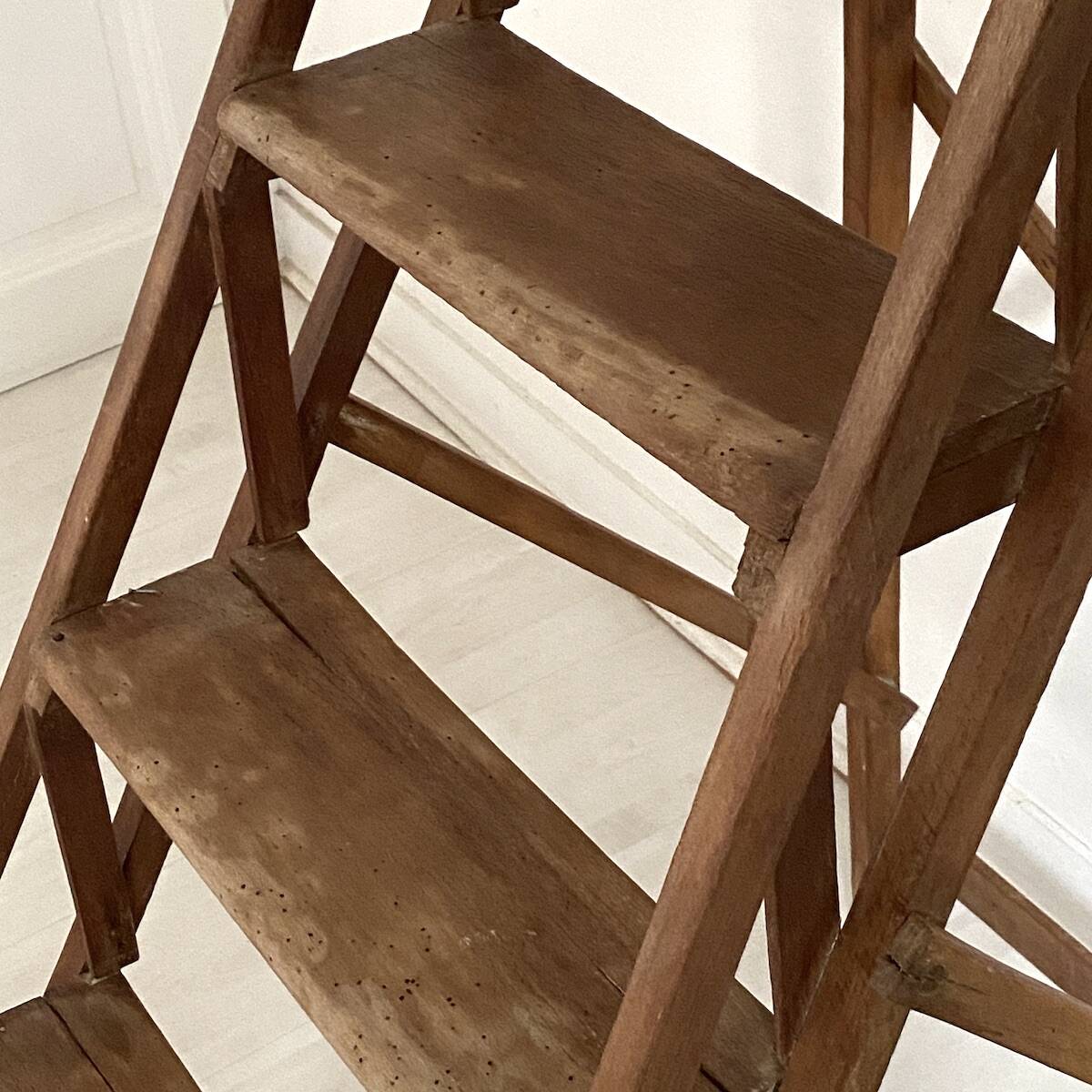 Vintage 1950s step stool