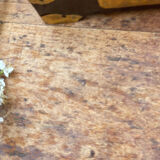 2 carafes cap and vintage amber base