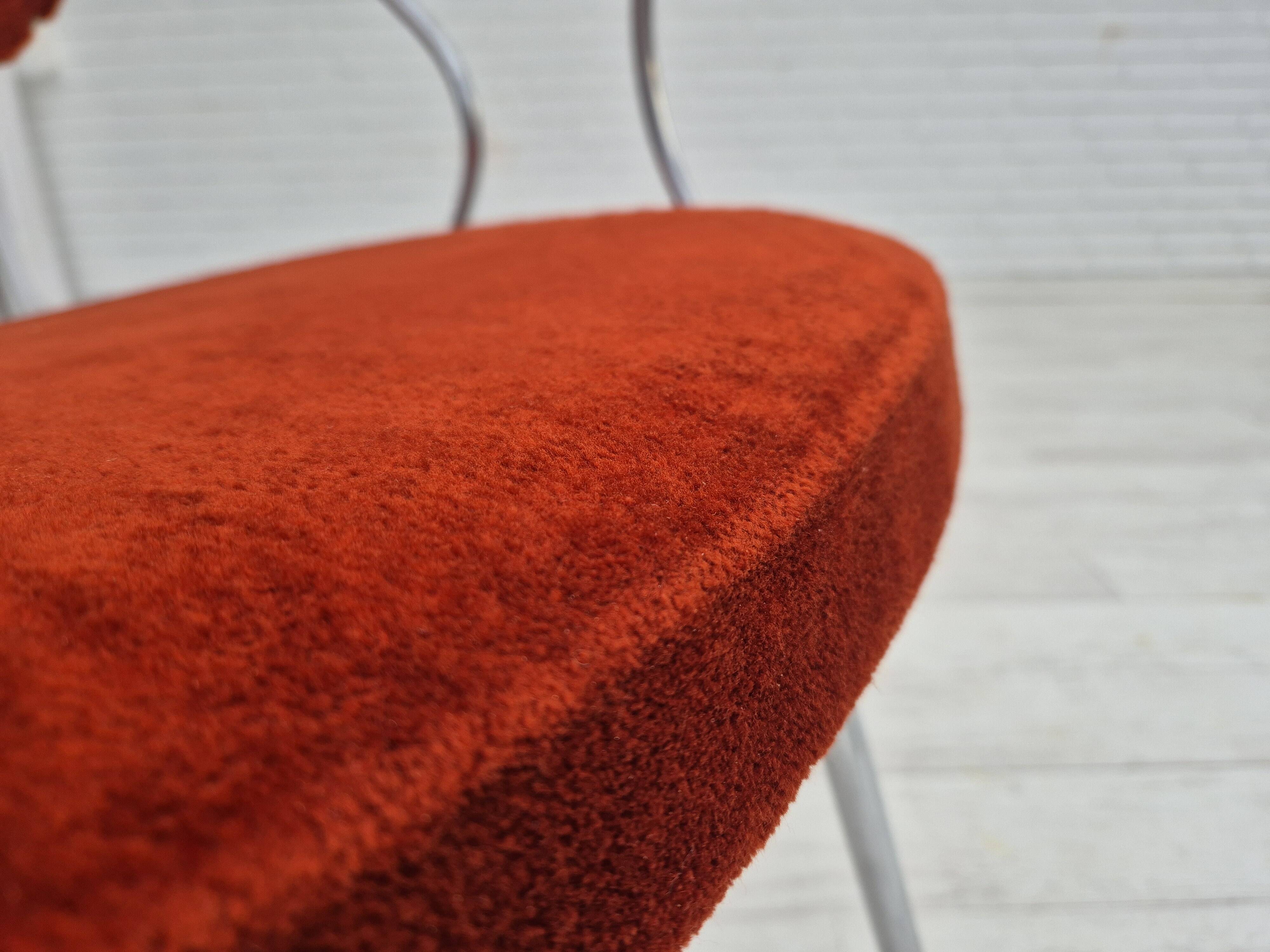 Fauteuil danois des années 1960, état d'origine, accoudoirs en bois de teck, acier chromé.