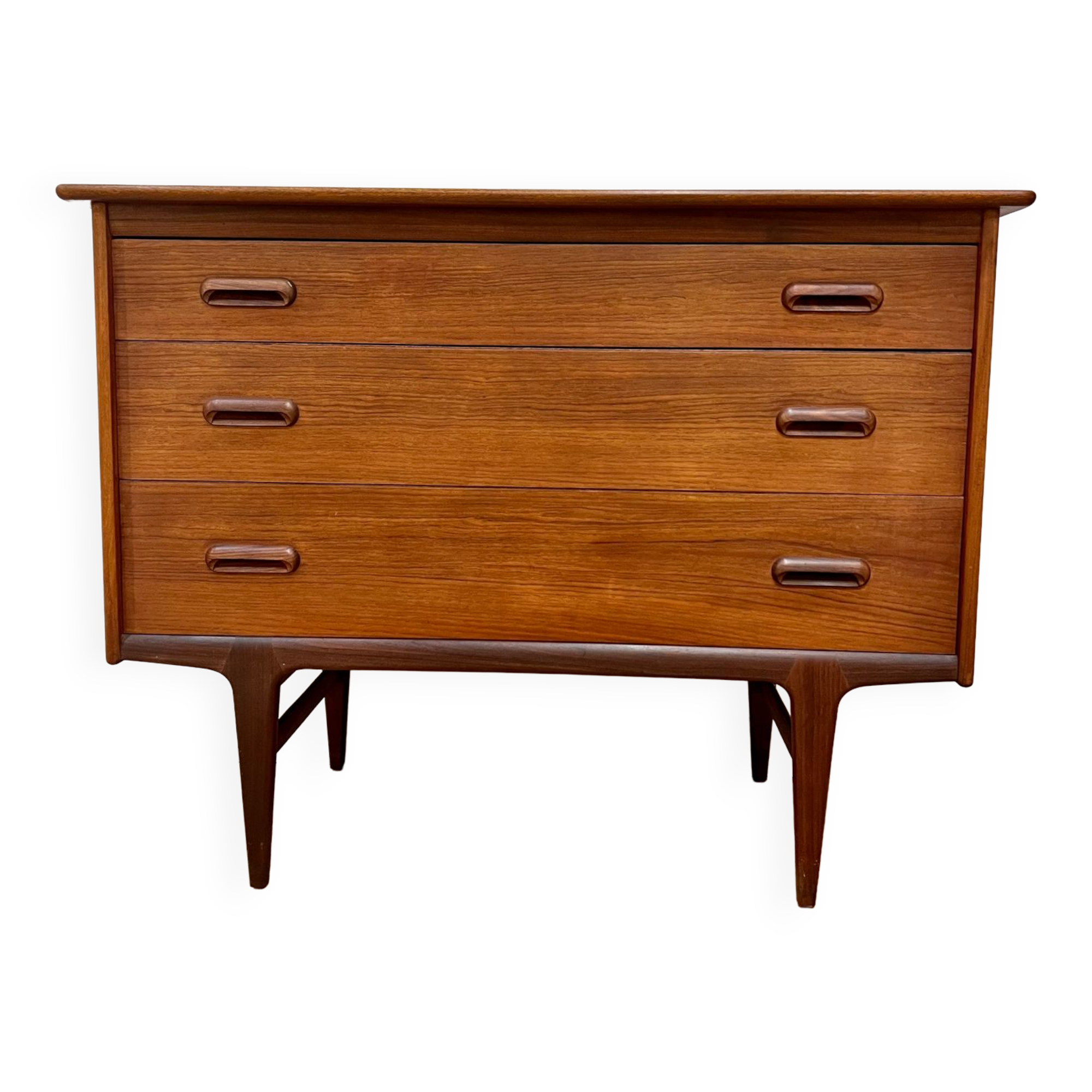 Teak chest of drawers