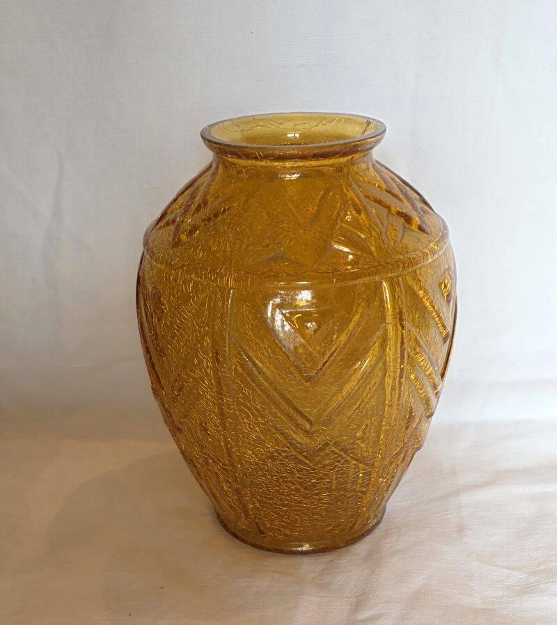 Art Deco Vase in Cracked Amber Crystal