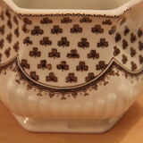 Milk pot in English earthenware