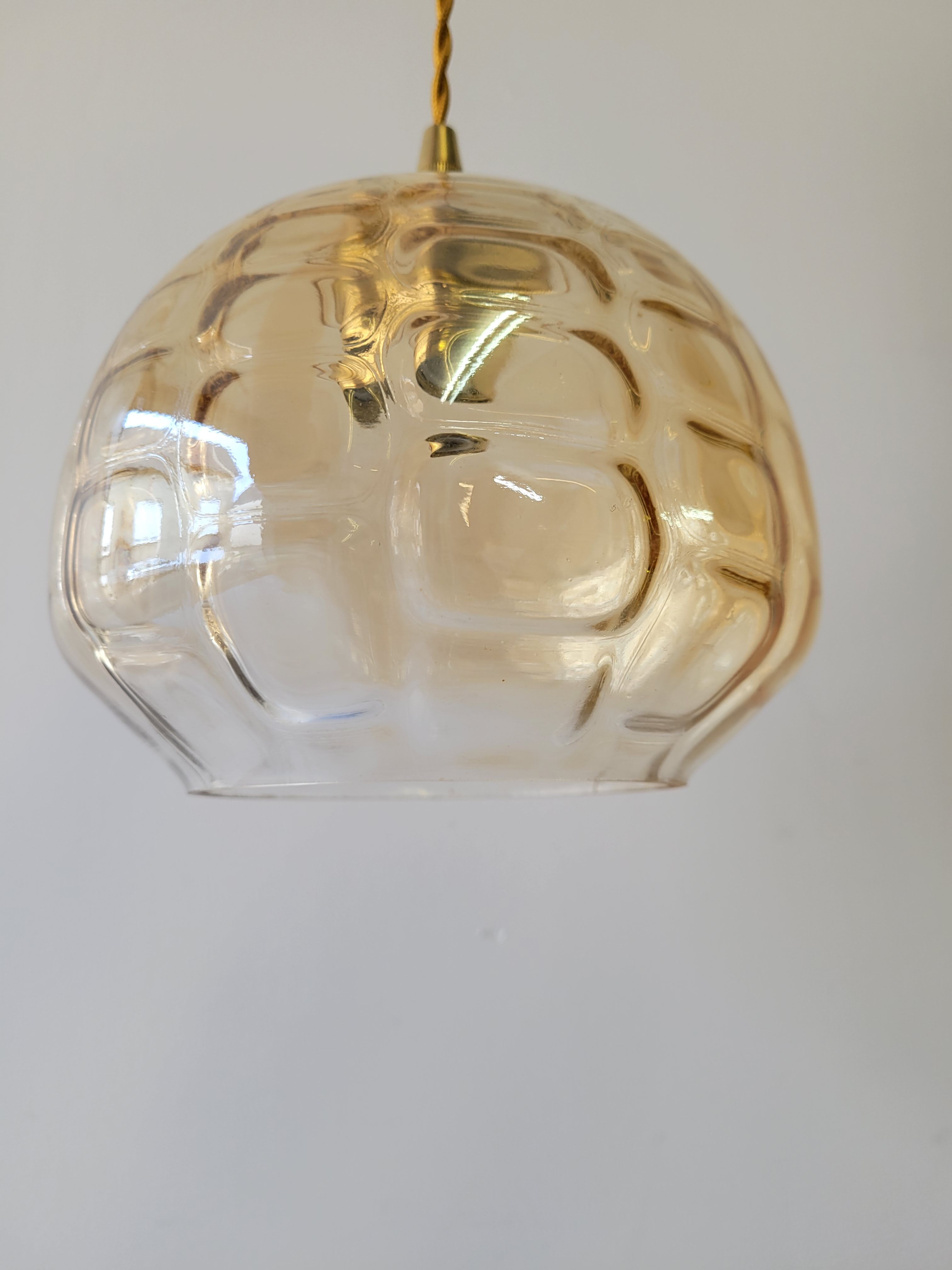 Suspension en verre fumé