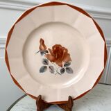 Round dish digoin sarreguemines model pink flowers years 30-40
