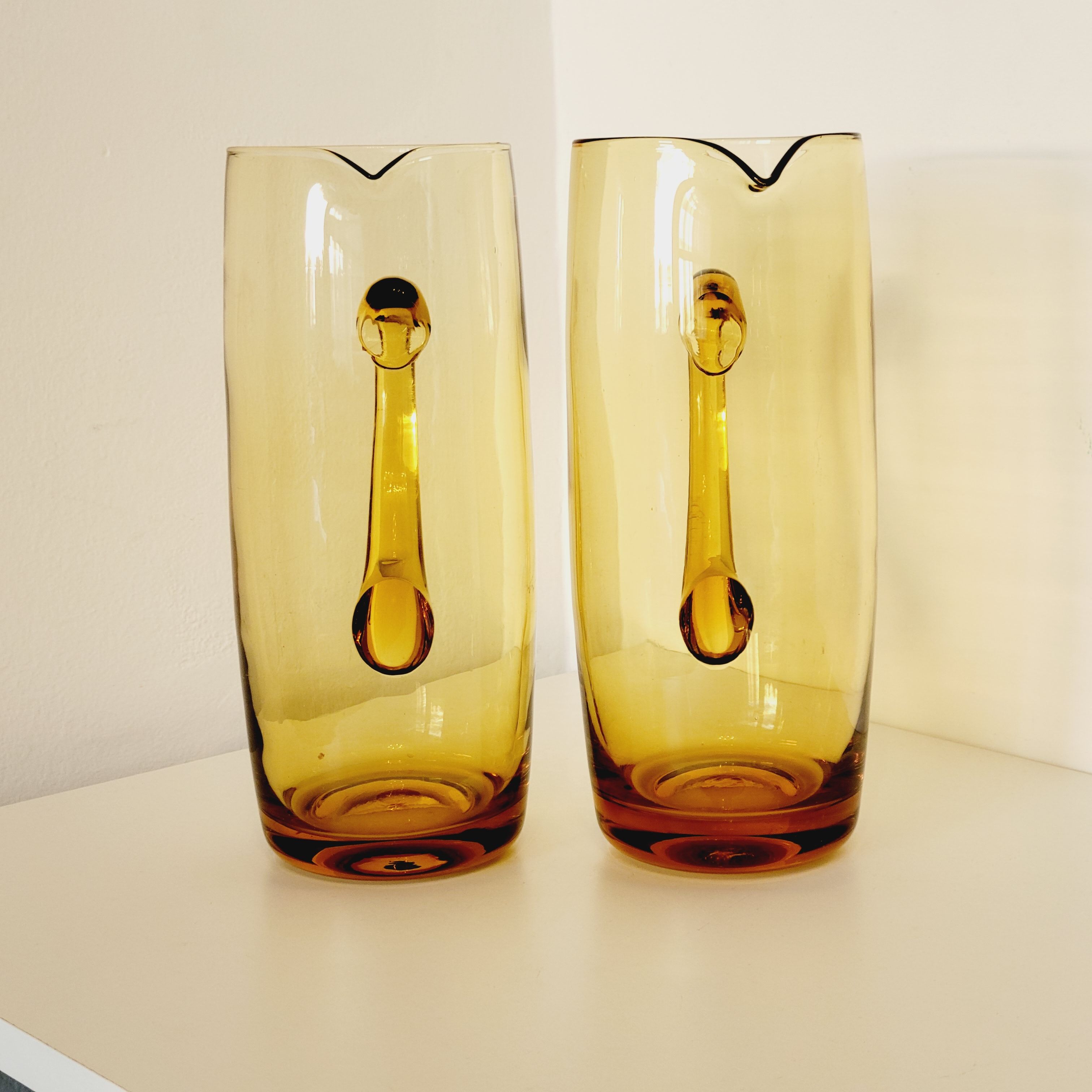 2 carafes in vintage amber yellow blown glass