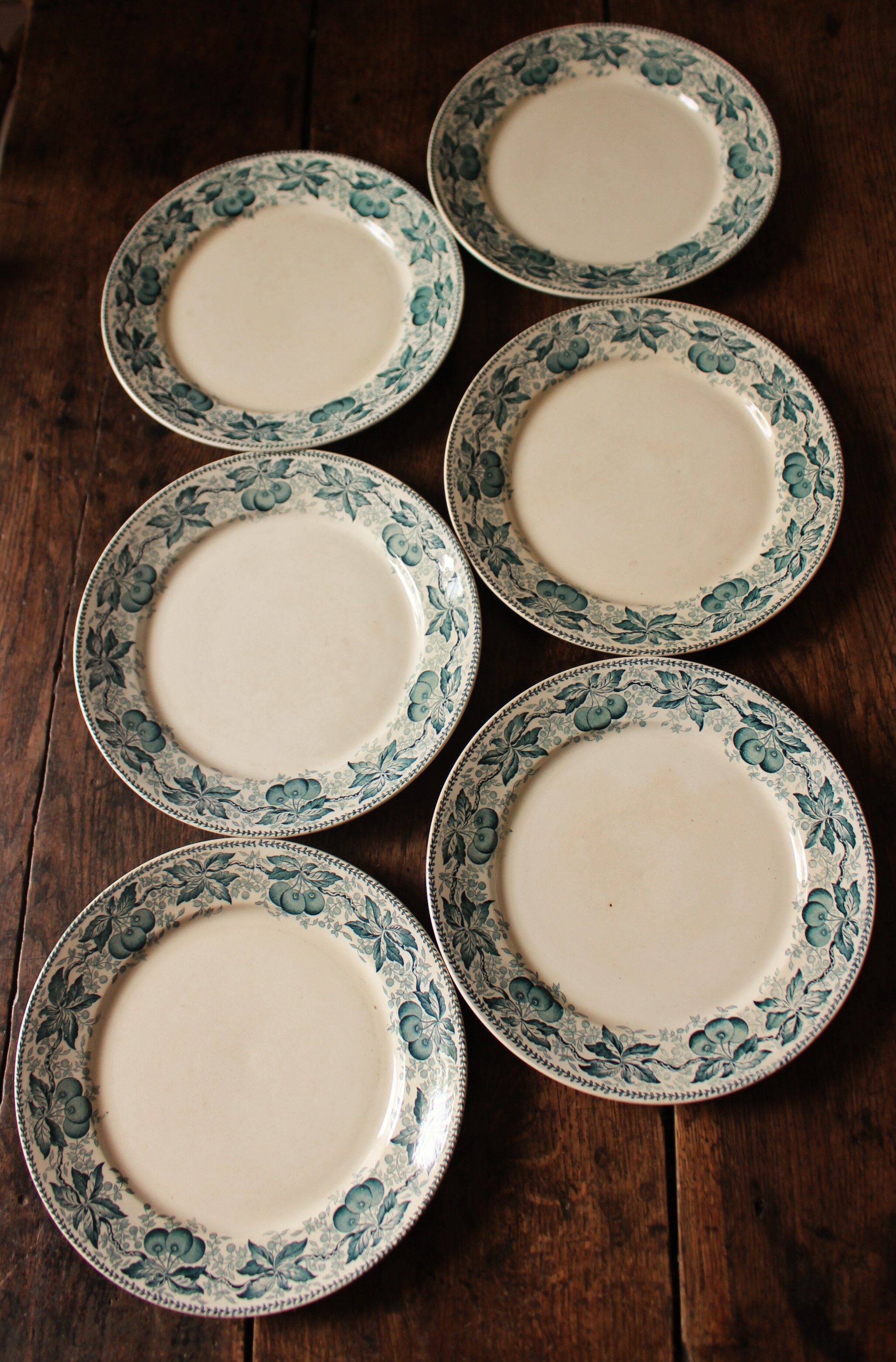 Set 6 plates flat Cherries blue Badonviller