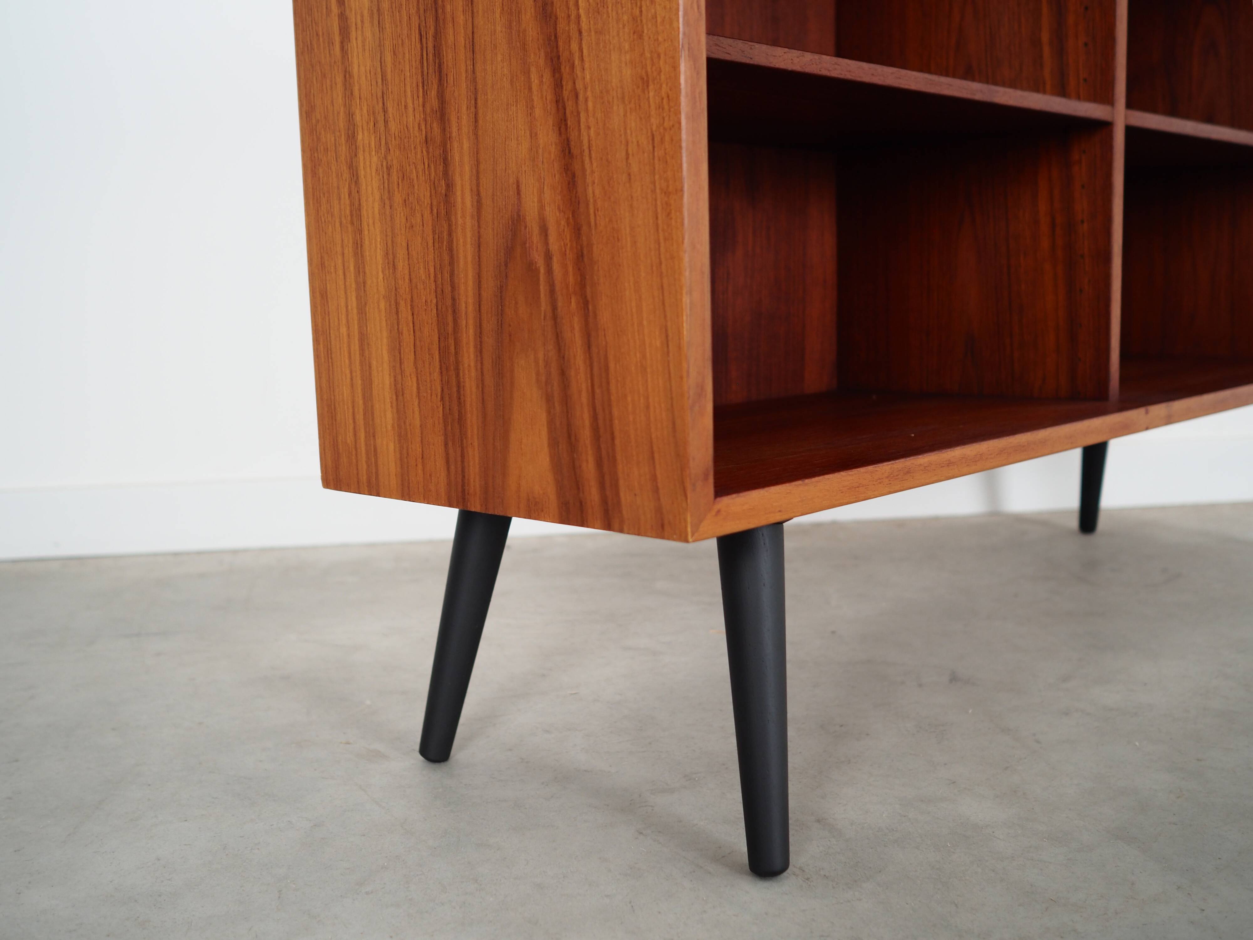 Rosewood bookcase, Danish design, 1960s, designer: Børge Mogensen