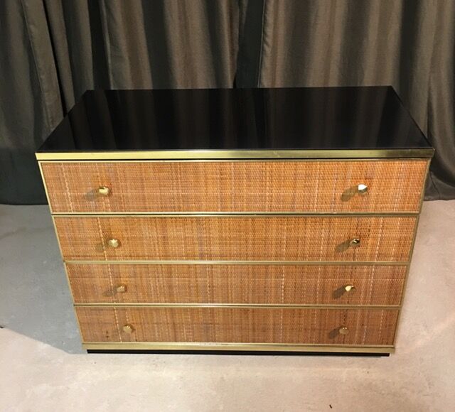 Straw dresser 1970